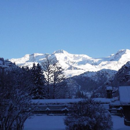 Hotel Villa Tedaldi Gressoney-Saint-Jean Kültér fotó