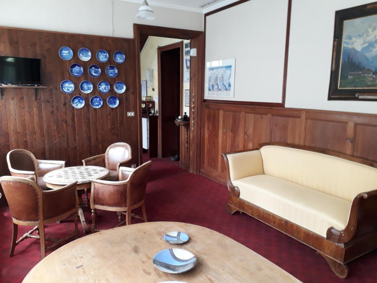 Hotel Villa Tedaldi Gressoney-Saint-Jean Kültér fotó